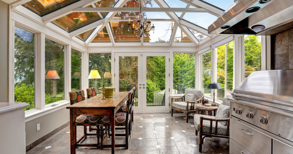 outdoor solarium style patio