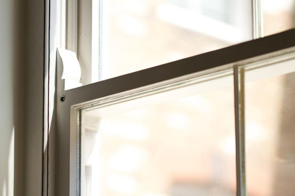 An image of a sash window